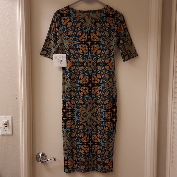 LuLaRoe Julia Knit Dress - Picture 9 of 10